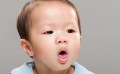 娱乐吃瓜酱小孩吃药,揭秘小孩吃药背后的故事